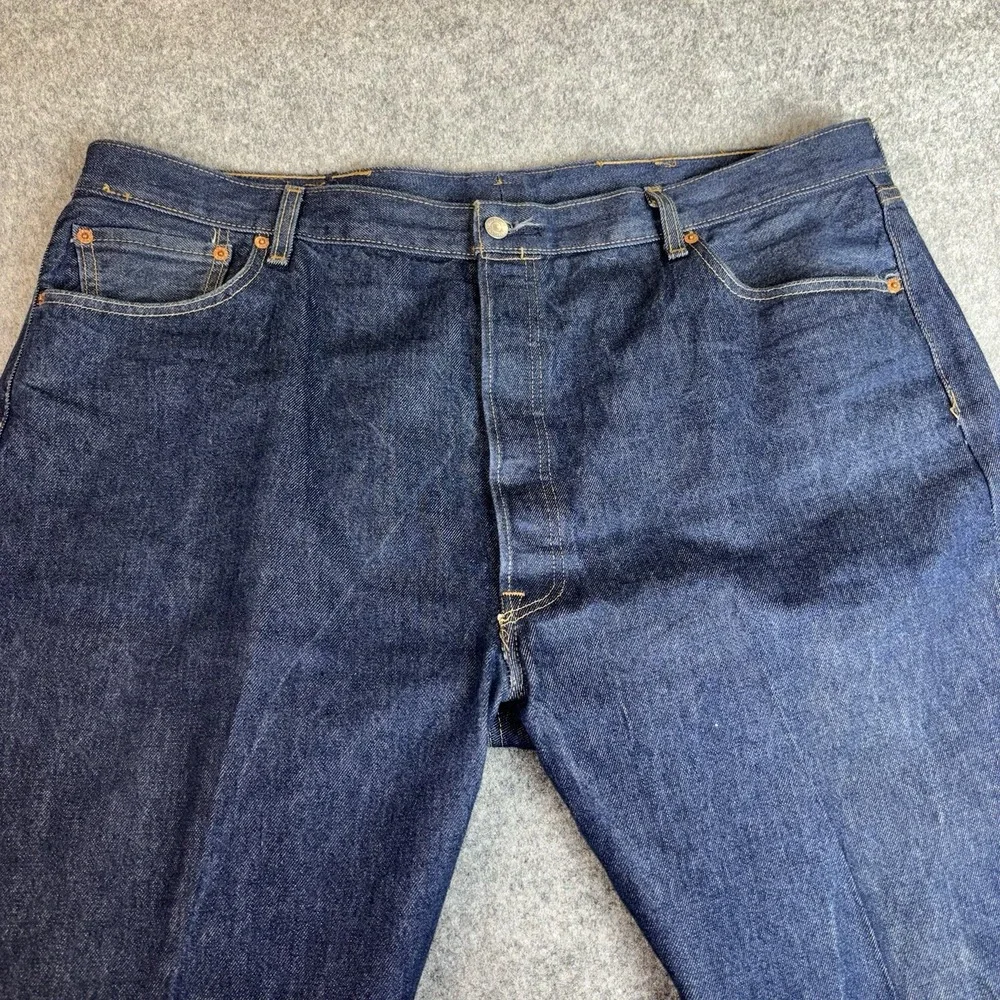 Levi Jeans 501 Mens 42x31 Straight Leg Button Fly‎ Blue Denim Original Fit
